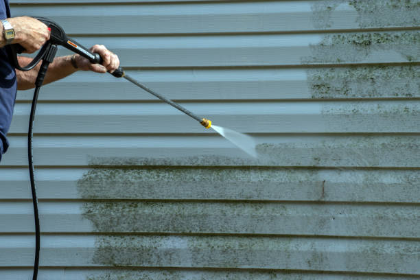 Professional Pressure washing in Agoura Hills, CA